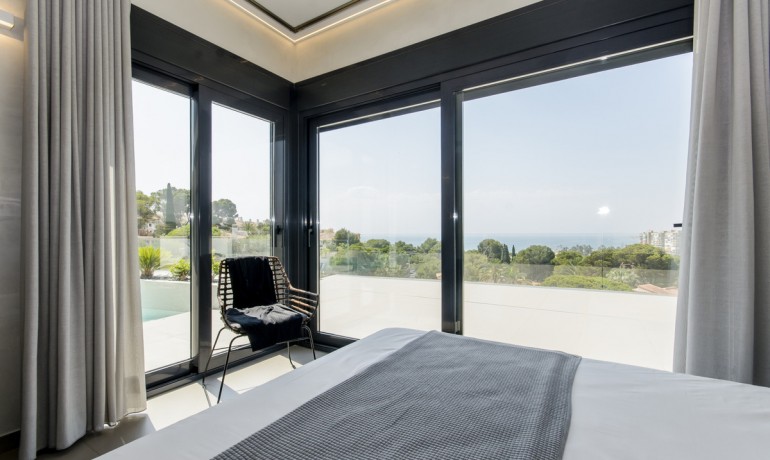 Venta - Casa -
Dehesa De Campoamor