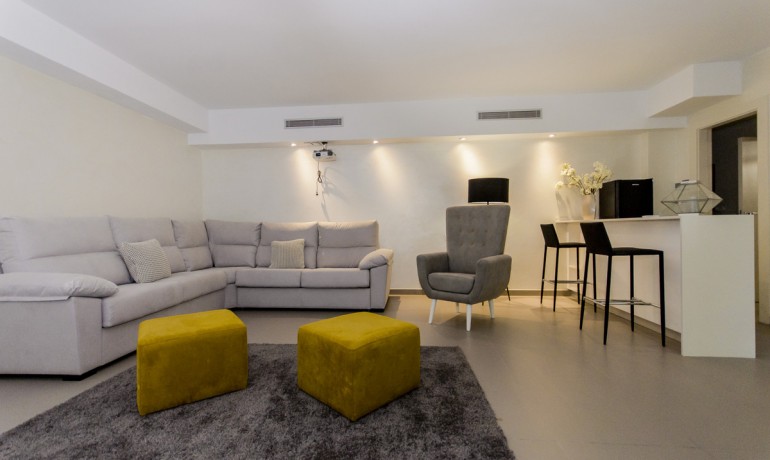 Venta - Casa -
Dehesa De Campoamor