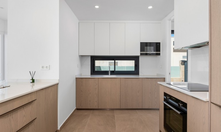 Venta - Casa -
Dehesa De Campoamor