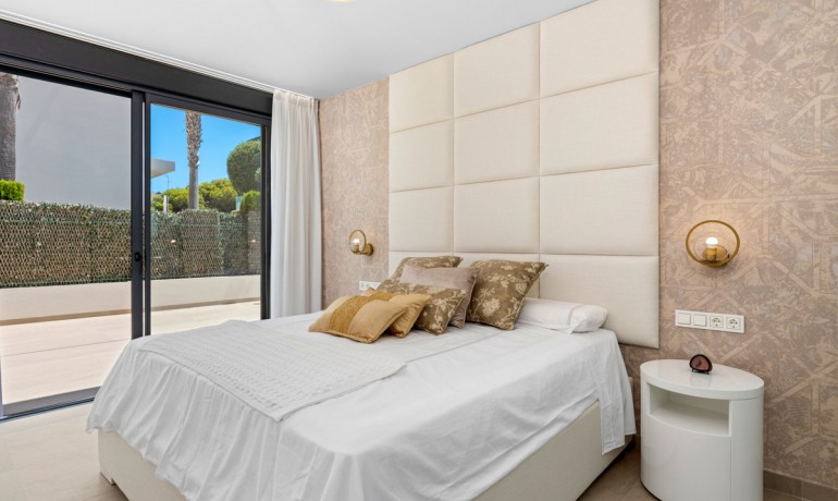 Venta - Casa -
Dehesa De Campoamor