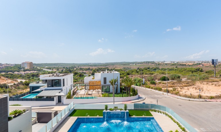 Venta - Casa -
Dehesa De Campoamor