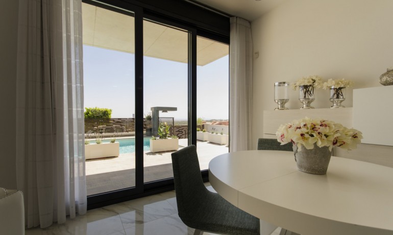 Venta - Casa -
Dehesa De Campoamor