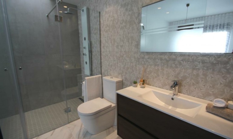 Venta - Casa -
Dehesa De Campoamor