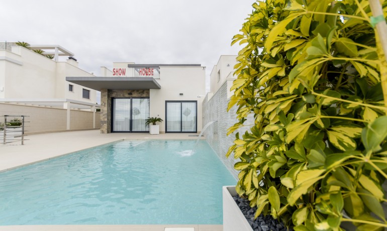 Venta - Casa -
Dehesa De Campoamor