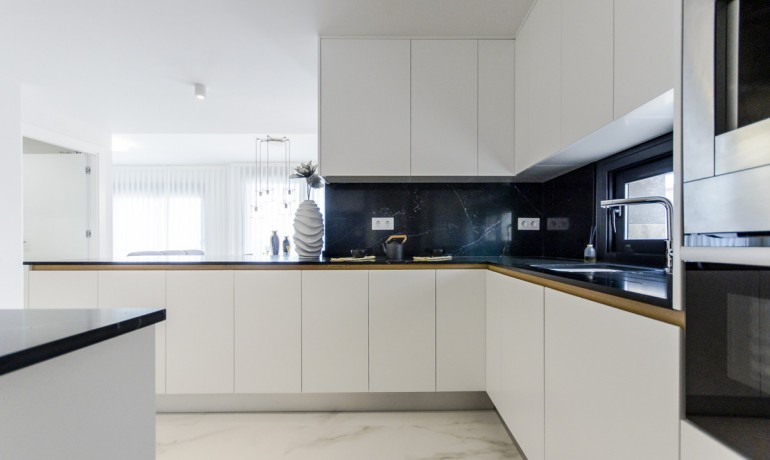 Venta - Casa -
Dehesa De Campoamor