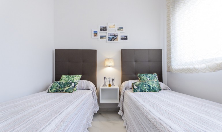 Venta - Casa -
Dehesa De Campoamor