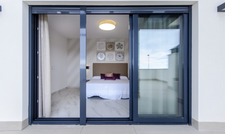 Venta - Casa -
Dehesa De Campoamor