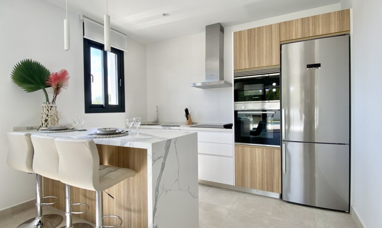 Herverkoop - Huis -
La Campaneta