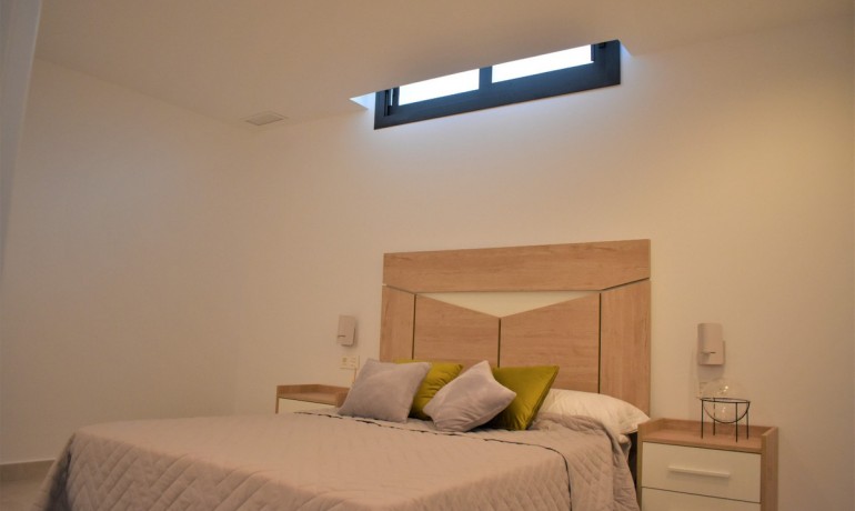 Herverkoop - Huis -
La Campaneta