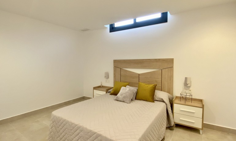 Herverkoop - Huis -
La Campaneta