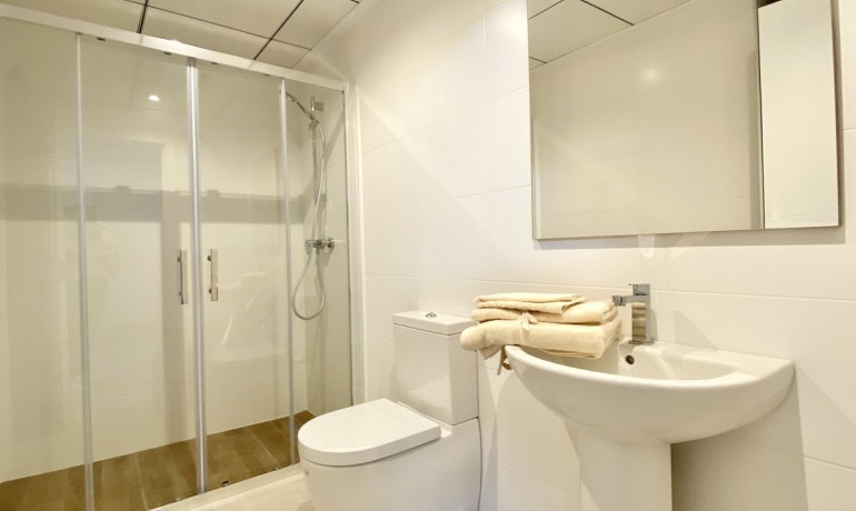 Herverkoop - Huis -
La Campaneta