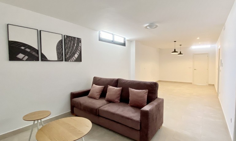 Herverkoop - Huis -
La Campaneta