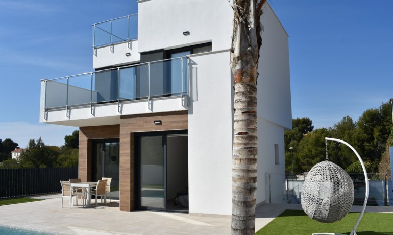 Herverkoop - Huis -
La Campaneta