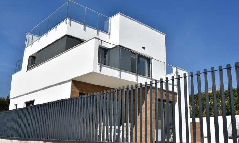 Herverkoop - Huis -
La Campaneta