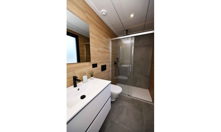 Herverkoop - Huis -
Orihuela* - Orihuela