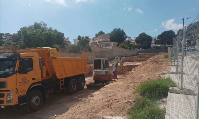 Herverkoop - Huis -
Orihuela* - Orihuela