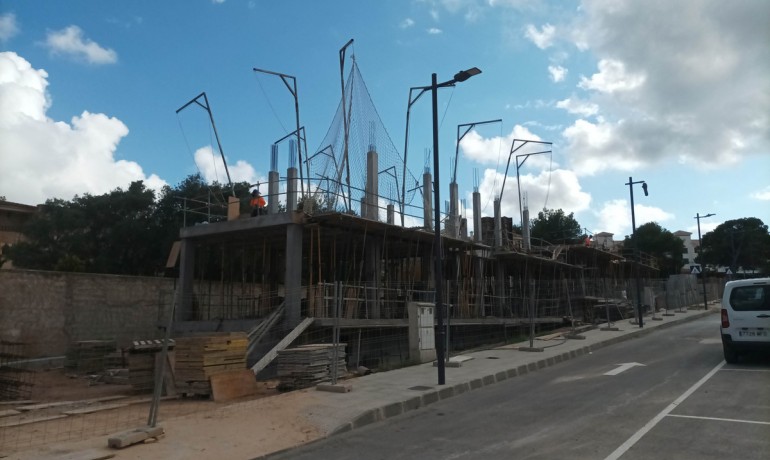 Herverkoop - Huis -
Orihuela* - Orihuela