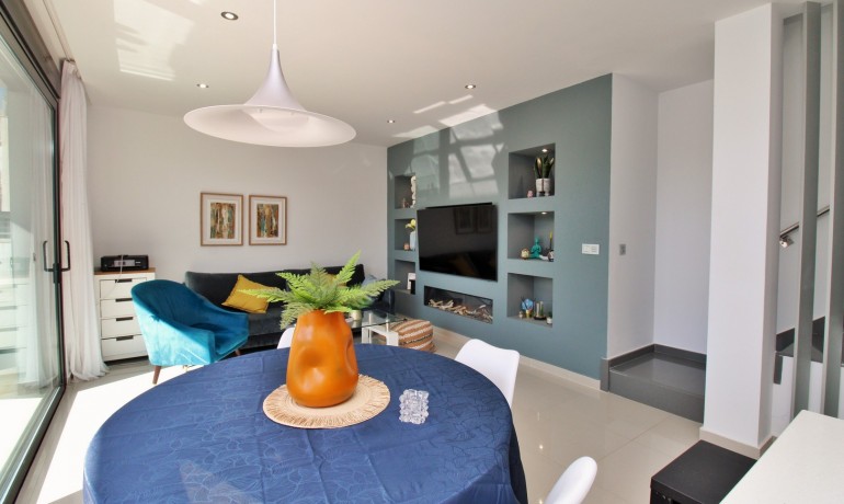 Herverkoop - Villa -
Villamartin