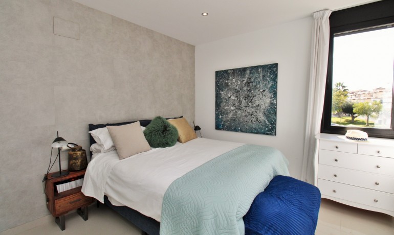 Herverkoop - Villa -
Villamartin