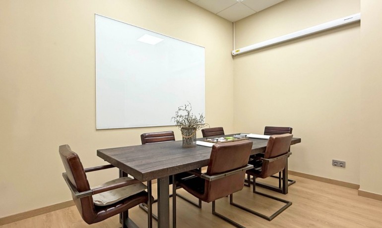 Venta - Comercial -
Torrevieja