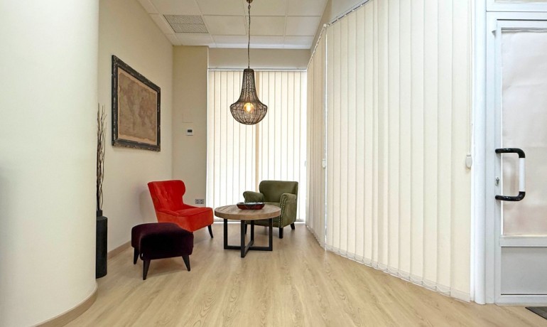 Venta - Comercial -
Torrevieja