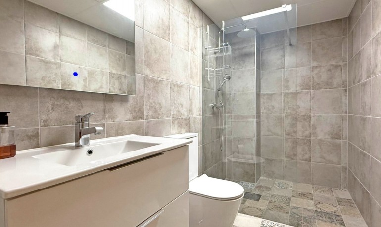 Venta - Comercial -
Torrevieja