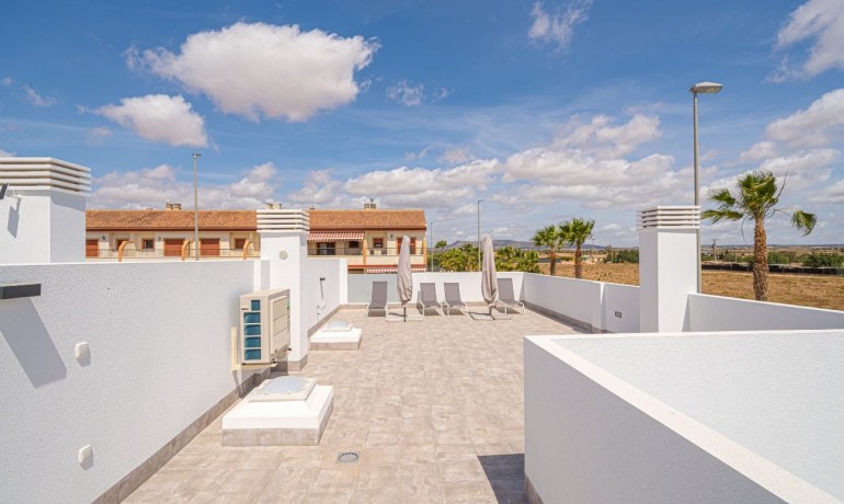 Sale - Villa -
Avileses