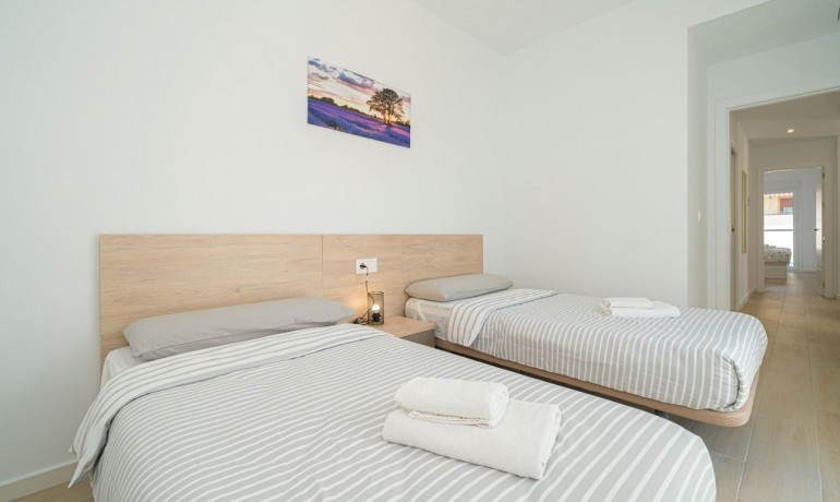 Sale - Villa -
Avileses