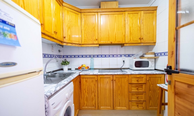 Venta - Apartamento / piso -
Torrevieja Centro - Torrevieja