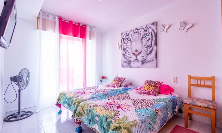 Venta - Apartamento / piso -
Torrevieja Centro - Torrevieja