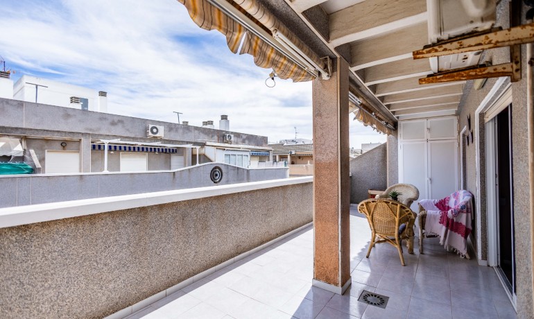 Venta - Apartamento / piso -
Torrevieja Centro - Torrevieja