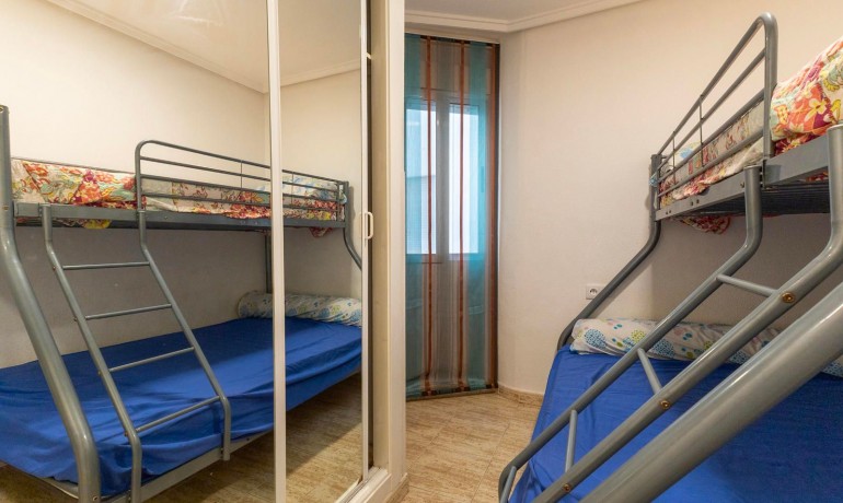 Herverkoop - Appartement / Flat -
Torrevieja* - Torrevieja