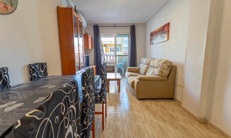 Herverkoop - Appartement / Flat -
Torrevieja* - Torrevieja