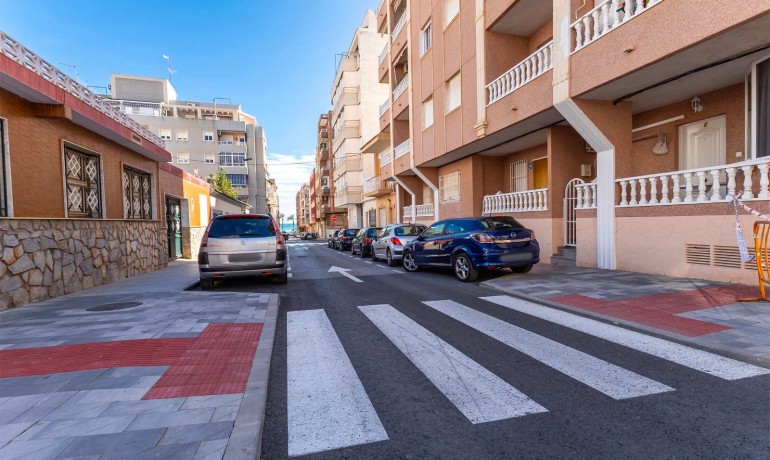 Herverkoop - Appartement / Flat -
Torrevieja* - Torrevieja