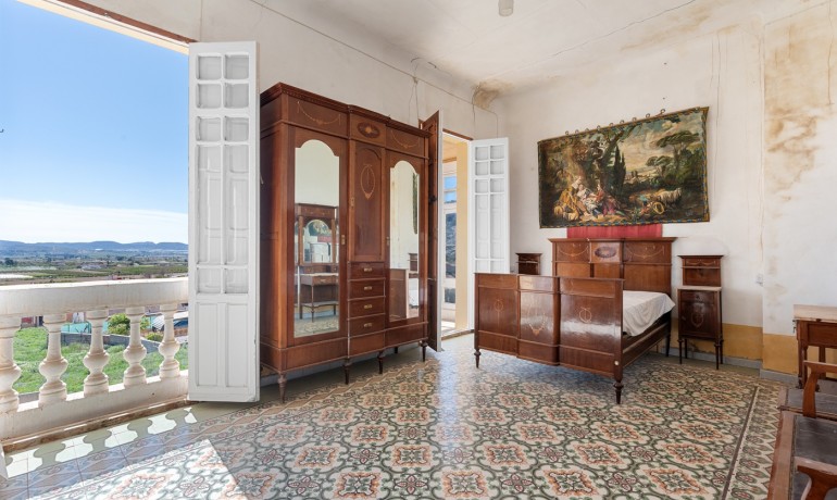 Venta - Finca -
Orihuela