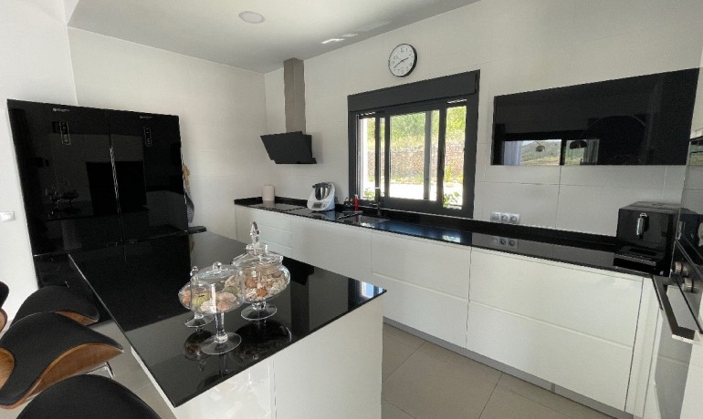 New Build - Villa -
Macisvenda