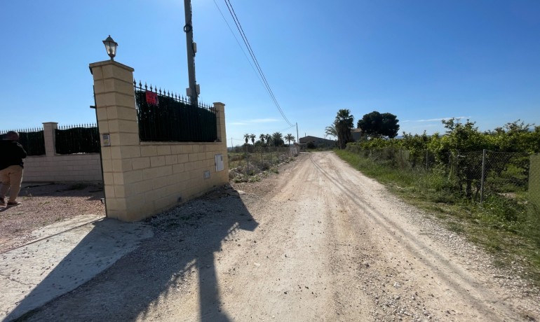 Herverkoop - Villa -
Albatera