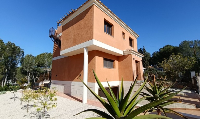 Sale - Villa -
Pinar de Campoverde