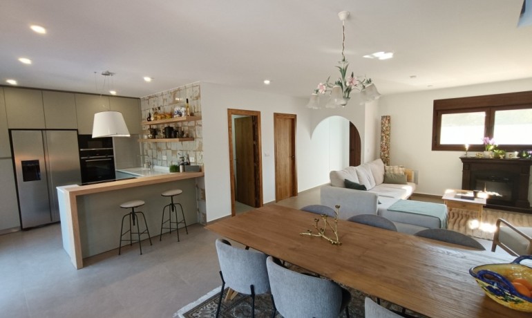 Sale - Villa -
Pinar de Campoverde