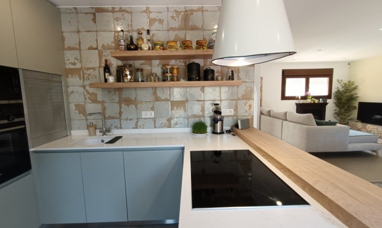 Sale - Villa -
Pinar de Campoverde