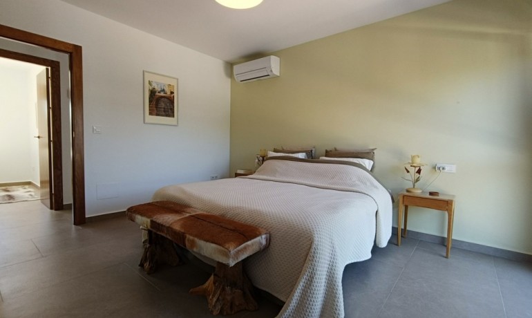 Sale - Villa -
Pinar de Campoverde