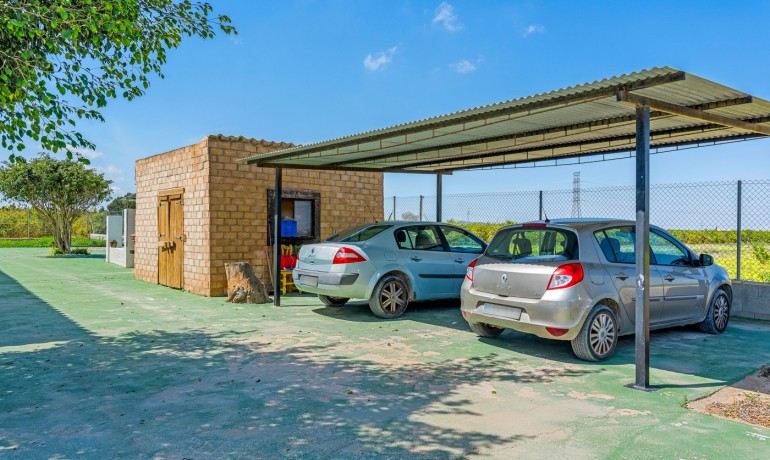 Venta - Villa -
Los Montesinos