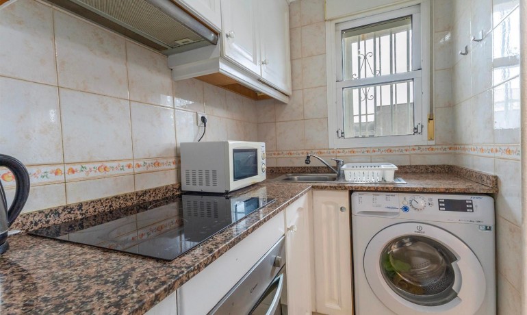 Revente - Appartement / Flat -
Torrevieja* - Torrevieja