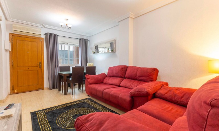 Revente - Appartement / Flat -
Torrevieja* - Torrevieja