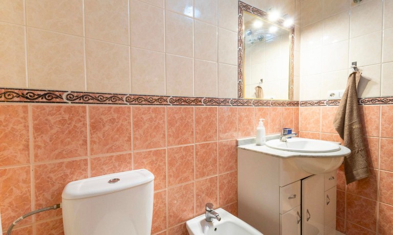 Revente - Appartement / Flat -
Torrevieja* - Torrevieja