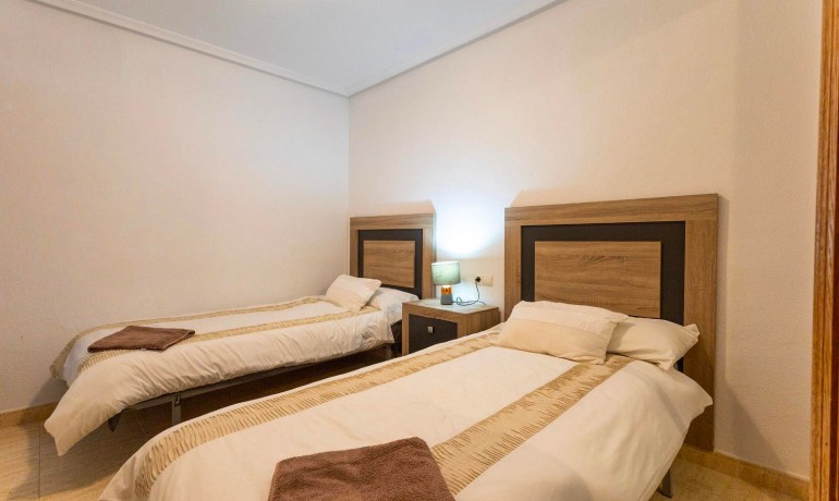 Revente - Appartement / Flat -
Torrevieja* - Torrevieja