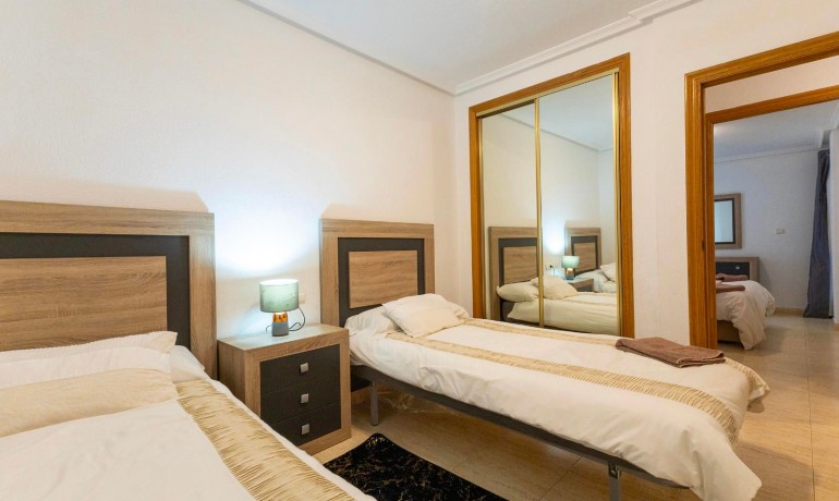 Revente - Appartement / Flat -
Torrevieja* - Torrevieja