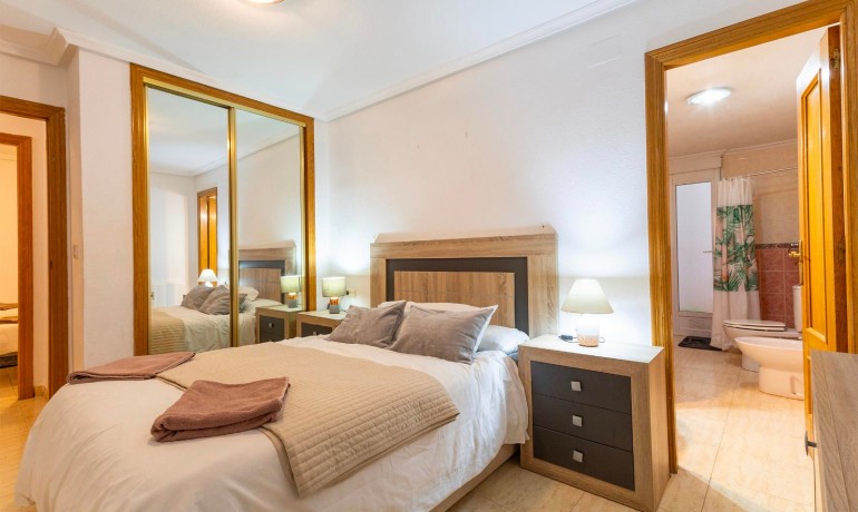 Revente - Appartement / Flat -
Torrevieja* - Torrevieja