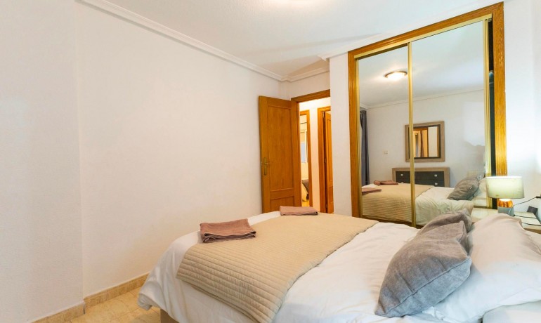 Revente - Appartement / Flat -
Torrevieja* - Torrevieja