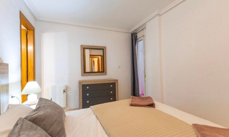 Revente - Appartement / Flat -
Torrevieja* - Torrevieja